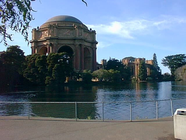 Hier gab es wenigstens intelligente Organisation